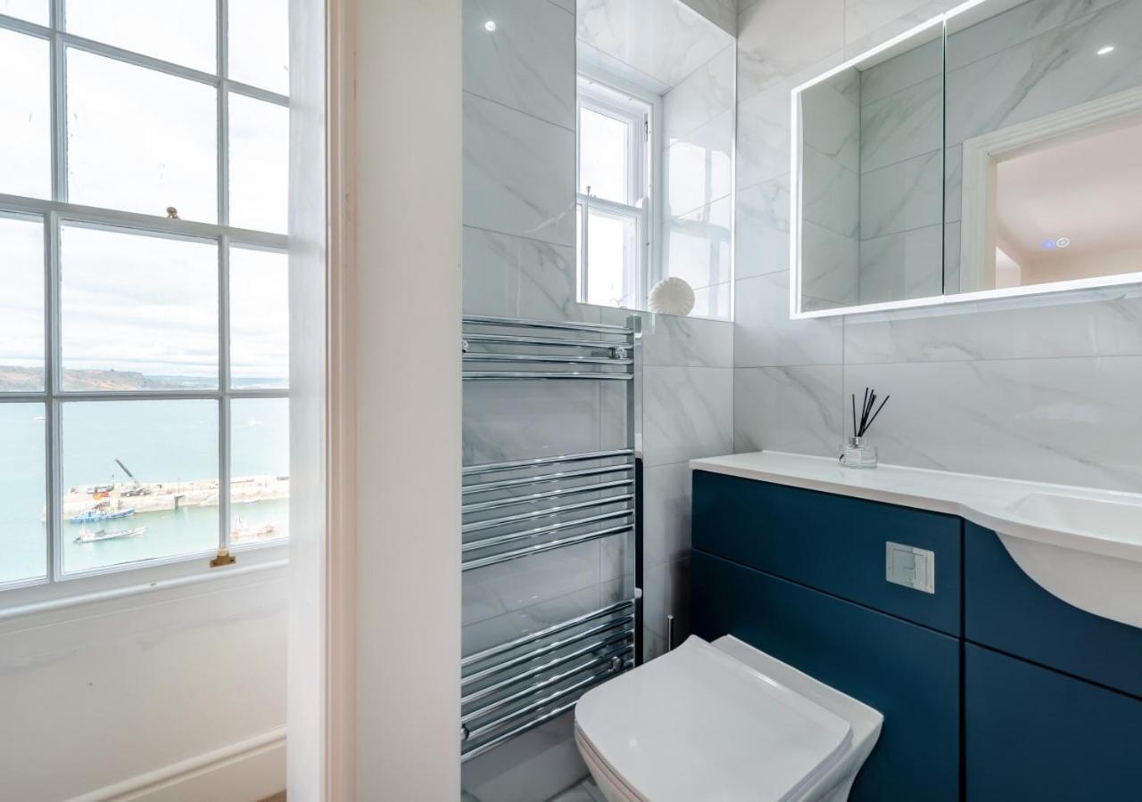 Clifton House Villa Tenby Bagian luar foto