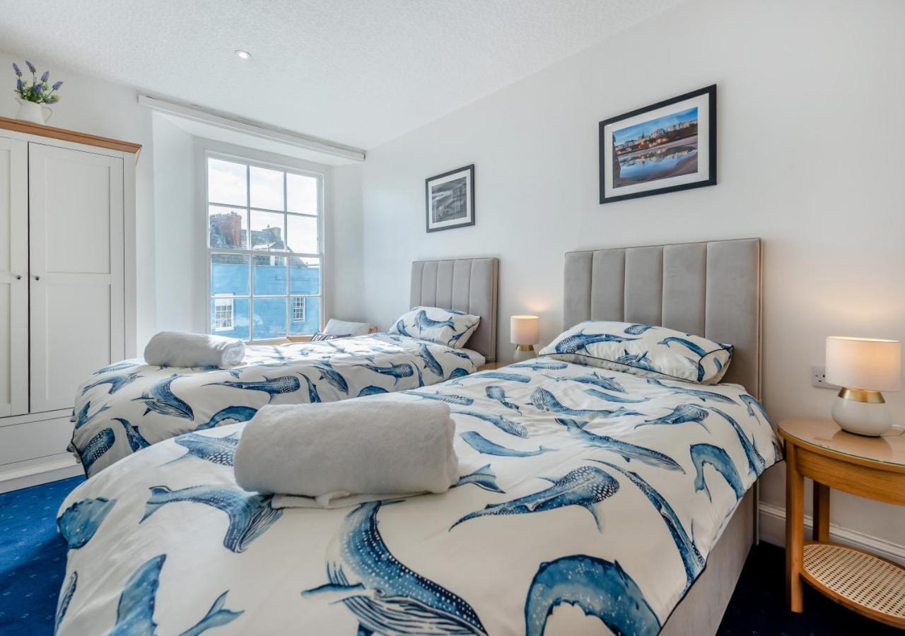Clifton House Villa Tenby Bagian luar foto