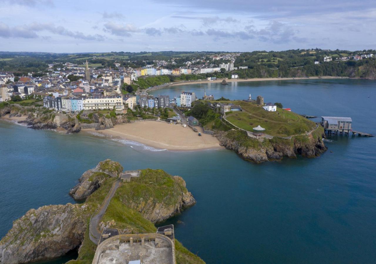 Clifton House Villa Tenby Bagian luar foto